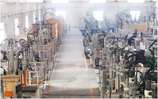 多年專(zhuān)注注塑機(jī)工程解決方案 多年專(zhuān)注注塑機(jī)工程解決方案