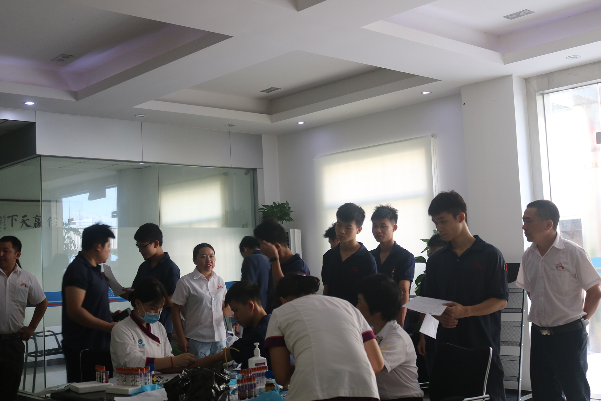 小型注塑機(jī)生產(chǎn)廠家 小型注塑機(jī)生產(chǎn)廠家