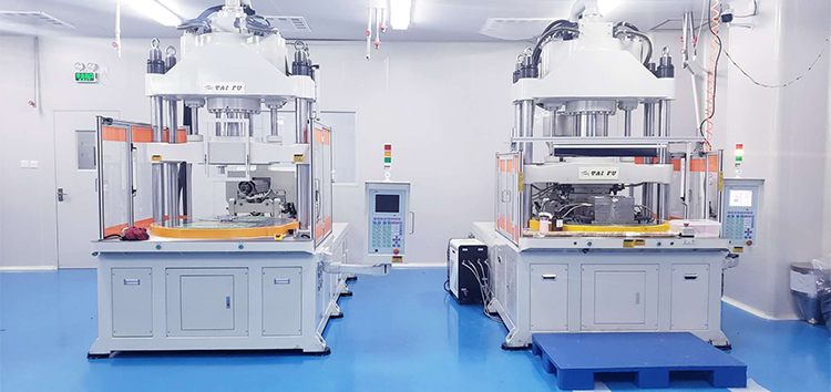 立式注塑機(jī) 立式注塑機(jī)